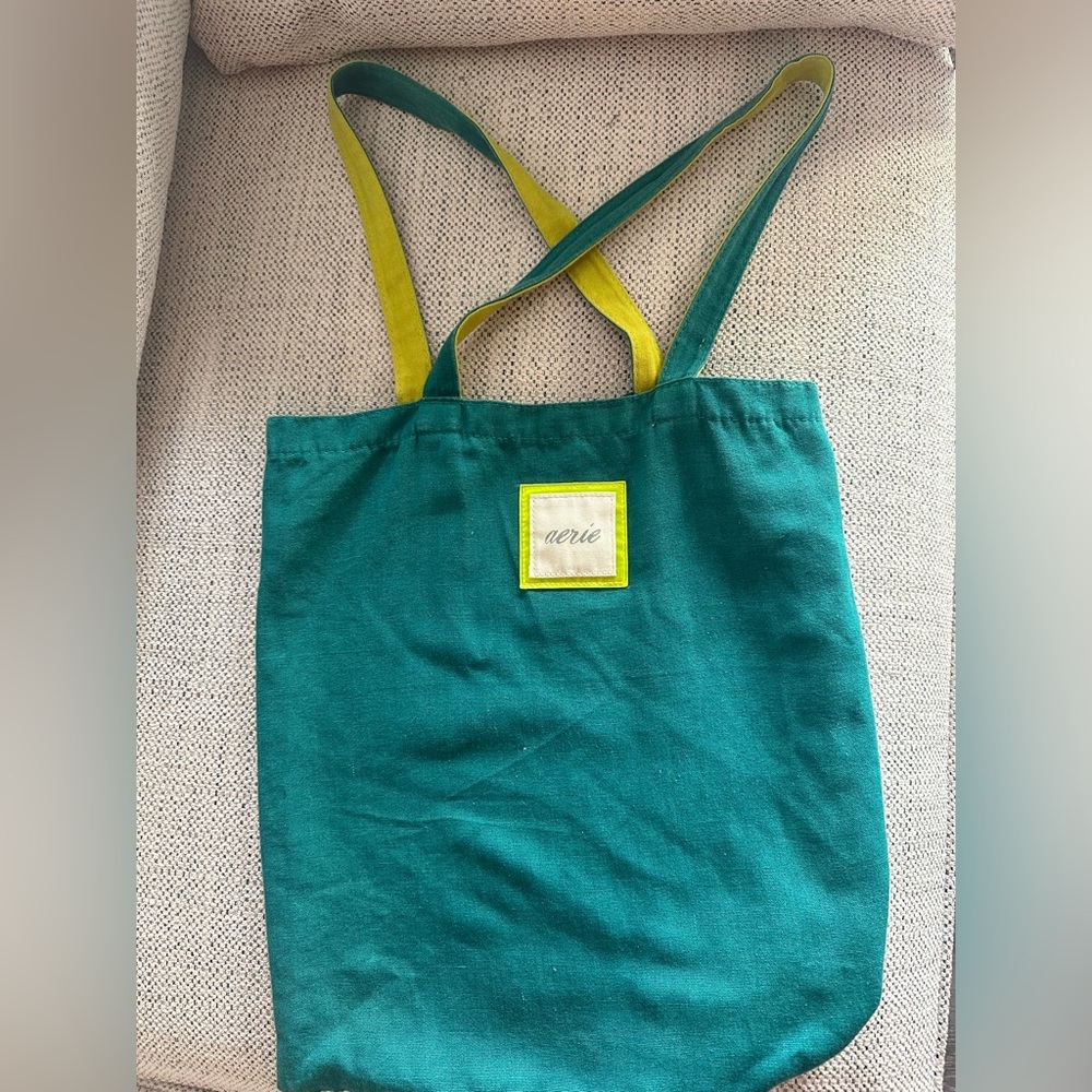 Aerie Tote Bag